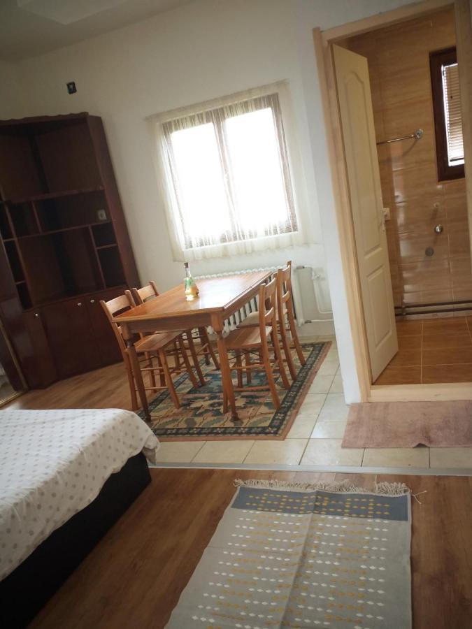 Kremna Apartman Milica מראה חיצוני תמונה